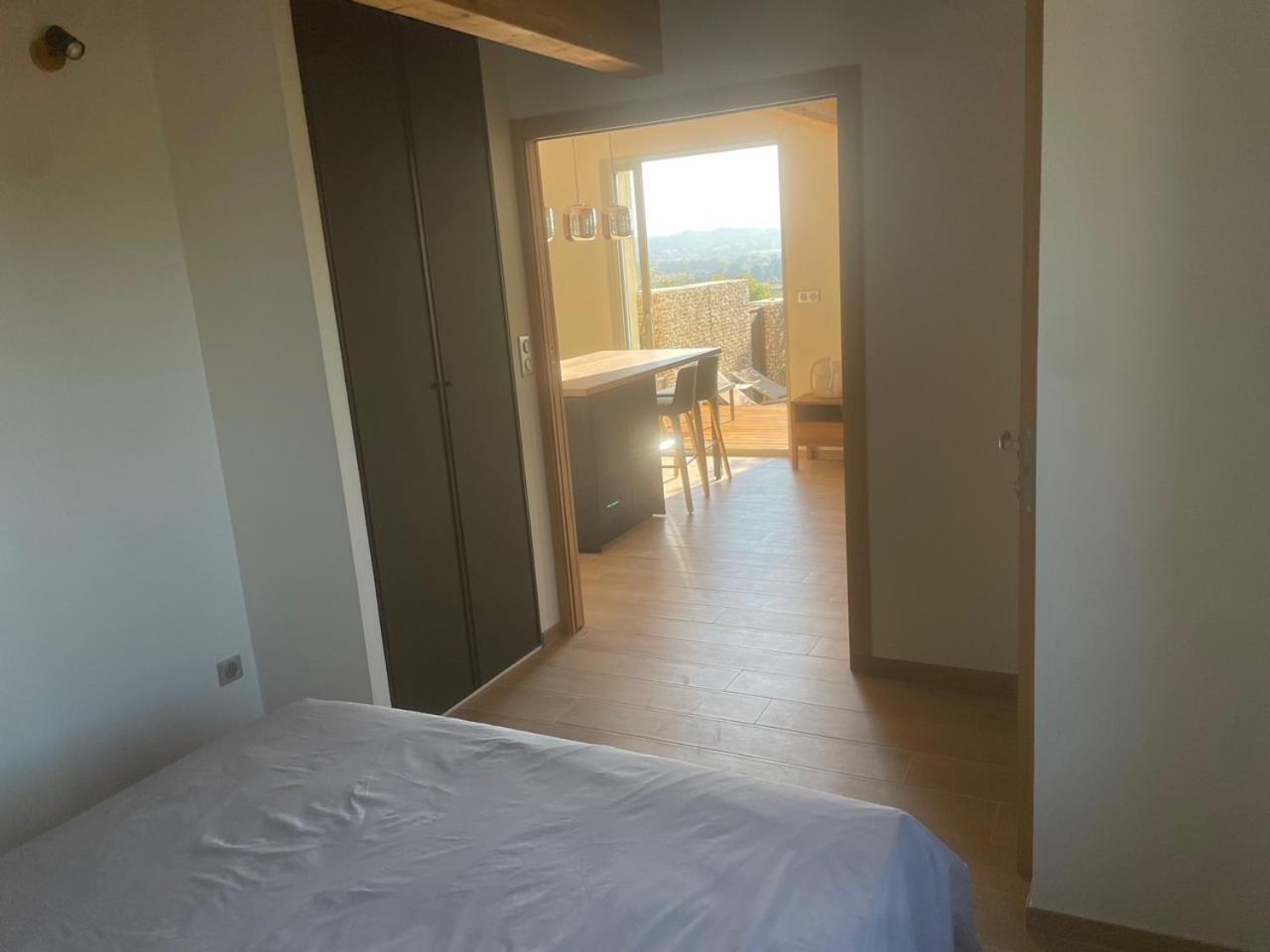 Logement Avec Jacuzzi Joucas Extérieur photo