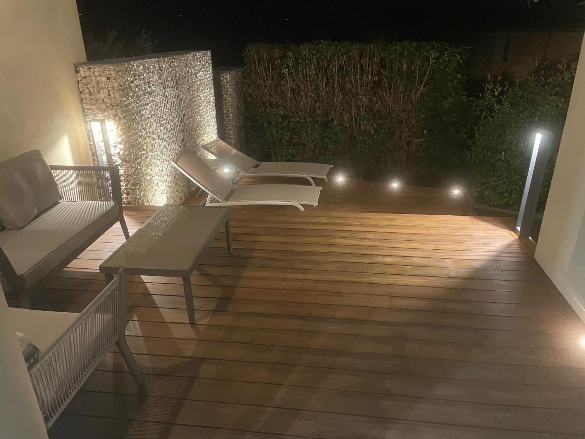 Logement Avec Jacuzzi Joucas Extérieur photo